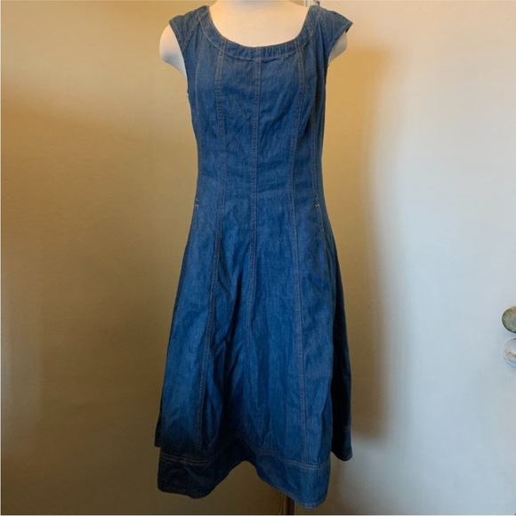 Anthropologie PILCRO Denim Midi Dress Fit N’ Flare Pockets Fitted Size 6 - Picture 4 of 9